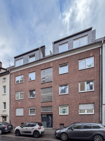 Zwischen Alltag und Rückzug – Balkonwohnung im 2. OG in Essen-Steele, 45276 Essen / Steele, Etagenwohnung